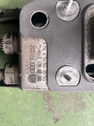 Varillaje cambio Audi A3 8P 6v