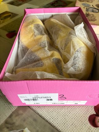 Sandalias amarillas mujer tacón
