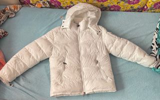 Chaqueta Moncler blanca, talla L
