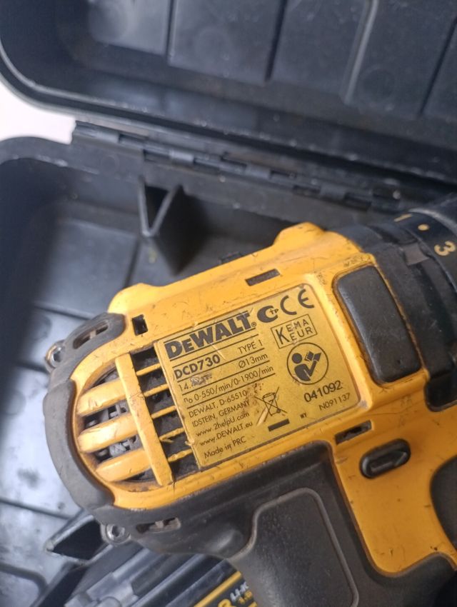 Atornillador DeWalt DCD 730