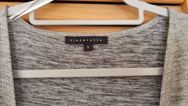 Blusa gris cruzada - talla 6
