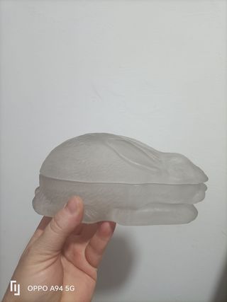 Scatola vintage a forma di coniglio