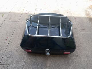 Baúl moto custom