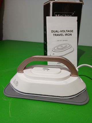 Mini Plancha de Viaje - Ligera y Portátil