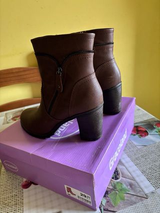 Botas Marrón Graceland - Talla 38