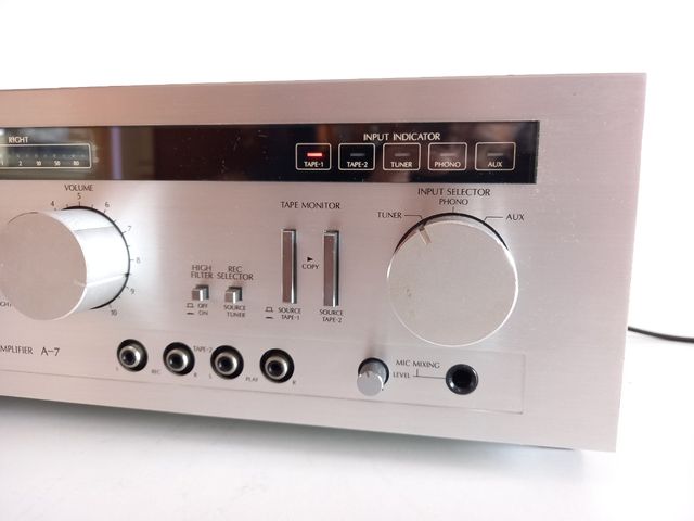 Amplificador Sansui A-7