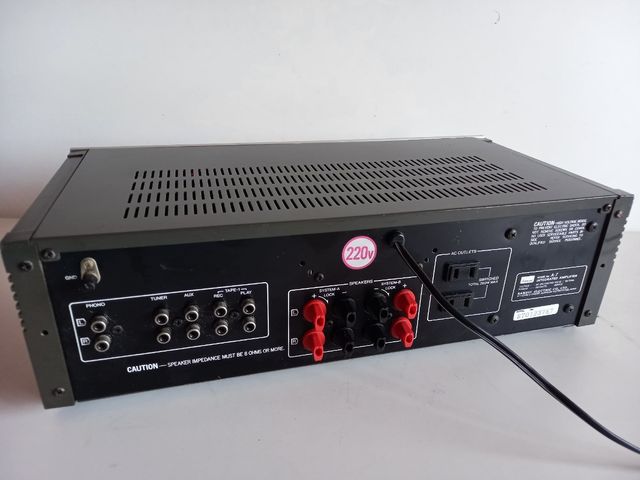 Amplificador Sansui A-7