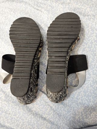 Sandalias Desigual cuña
