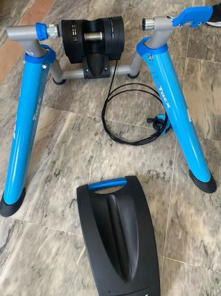 Rodillo Tacx Booster impecable + cubierta para rod