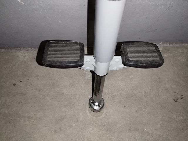 Palo saltador infantil