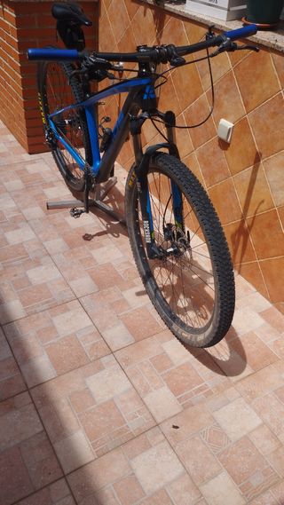 Bicicleta MTB 29" Helios Limit carbono