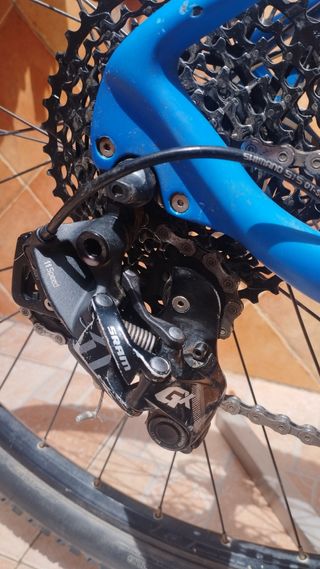 Bicicleta MTB 29" Helios Limit carbono