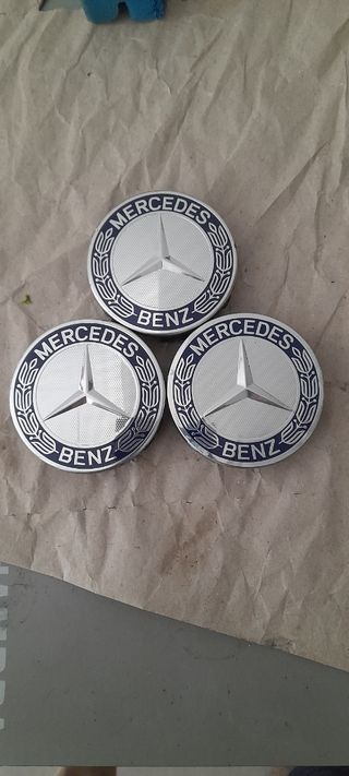 3 Tapacubos Mercedes Benz