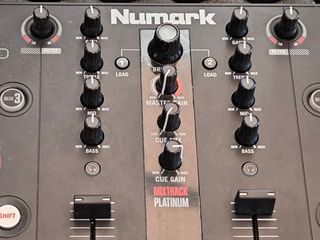 Numark Mixtrack Platinum - Controladora DJ