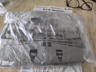 Maqueta A-1H Skyraider 1:48