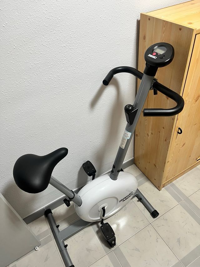 Bicicleta estática Basic Mag