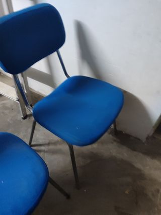 2 sillas oficina azul metal