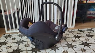 Maxi-Cosi Portabebés + base coche