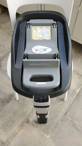 Maxi-Cosi Portabebés + base coche