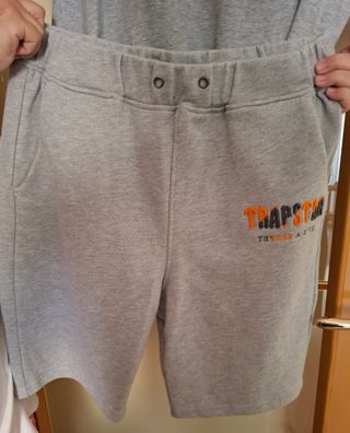 Conjunto TRAPSTAR gris talla M