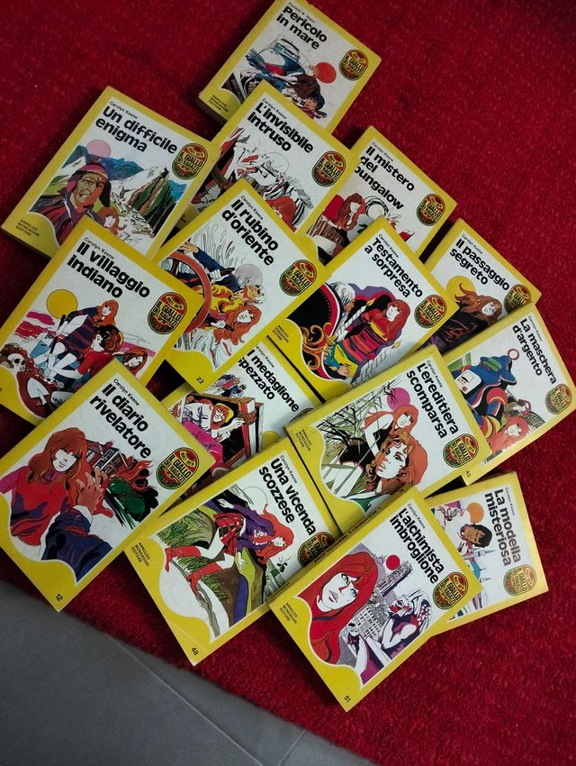 Libri gialli Hitchcock anni 70