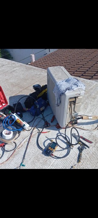 Aire acondicionado,  electricidad fontanería