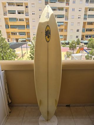 Tabla Surf Wayne Mckewen