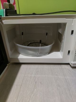 Microondas Taurus con grill