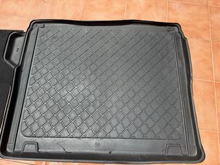 Cubeta y alfombrilla maletero BMW X3