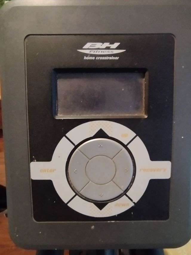 Elíptica BH Fitness