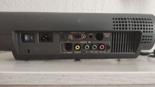 Proyector de vídeo + Maletín