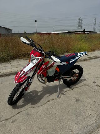 KTM EXC 250 Six Days