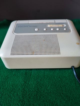 Radio despertador Sony vintage blanco