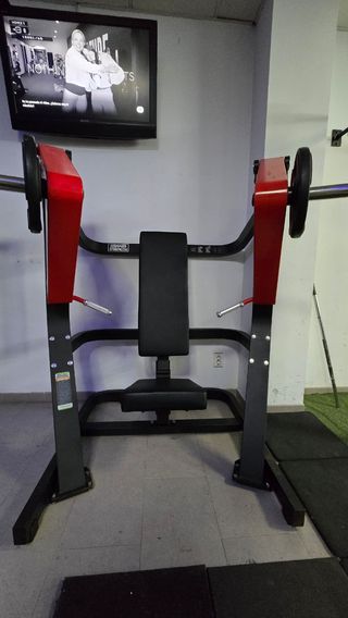 Máquina Press de Pectorales American Strength