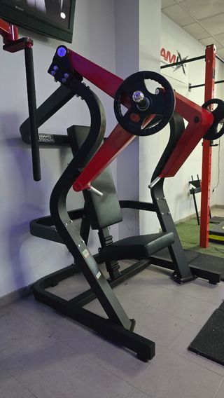 Máquina Press de Pectorales American Strength