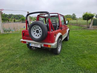 Suzuki Samurai 2000