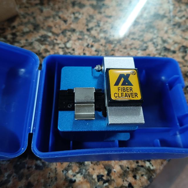 ALK-66B Cortadora de Fibra Óptica de Alta Precisió