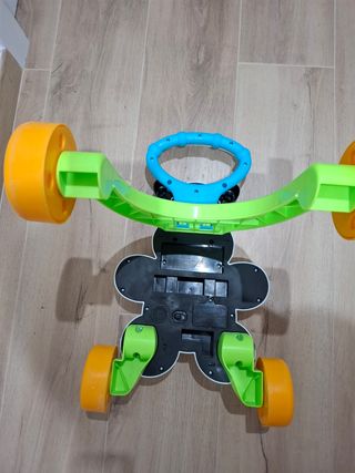 Andador musical Fisher Price Zebra