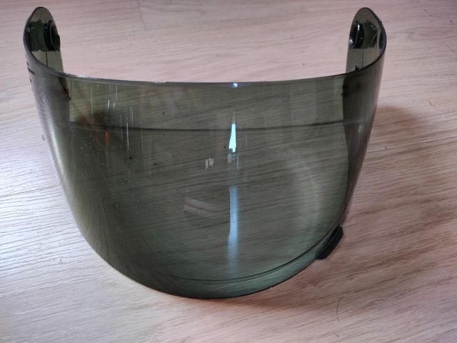 Visera oscura Shoei con pinlock antivaho
