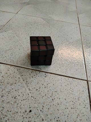 Cubo Rubik termo-cromático