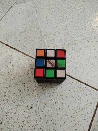 Cubo Rubik termo-cromático
