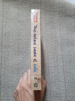 Tres metros sobre el cielo (Spanish Edition)