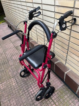 Andador con asiento plegable