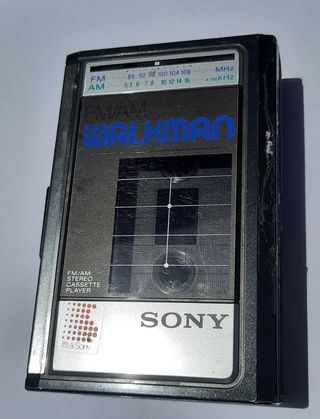 Sony Walkman FM/AM Radio Cassette