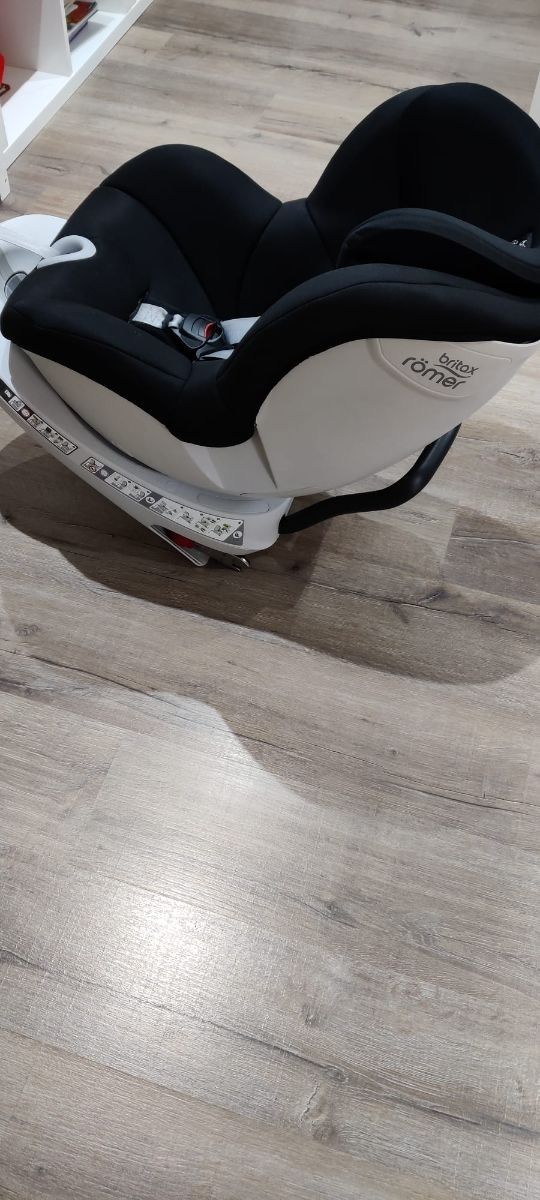 Silla  Britax Römer Dualfix i-Size muy rebajada