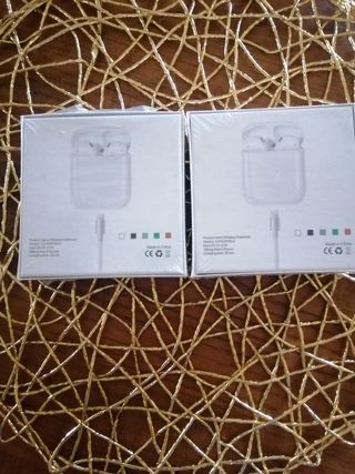Auricolari i12 TWS - 2 confezioni