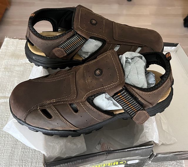 Sandalia de cuero N44