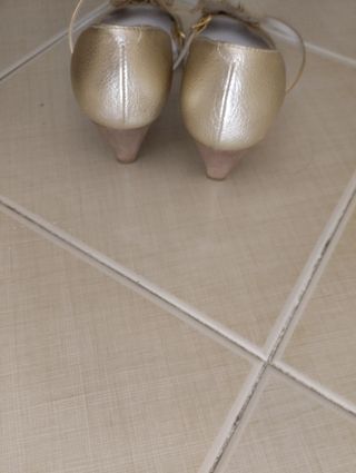 Scarpe donna dorate eleganti 39