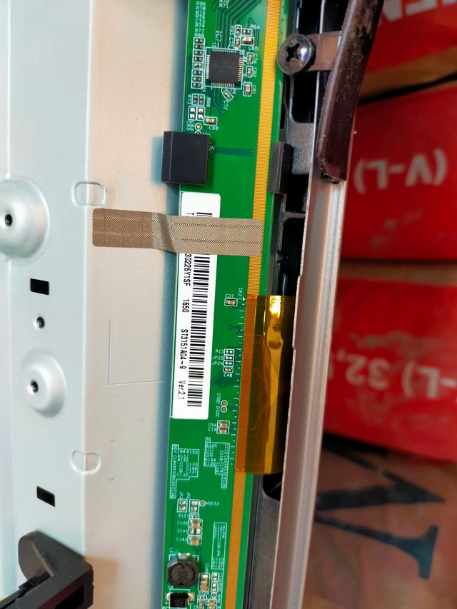 Despiece TV o
 para reparar