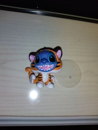 3 Figuras Stitch con Disfraz.